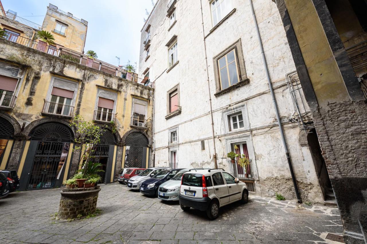 Apartmán Via Atri 37 Neapol Exteriér fotografie